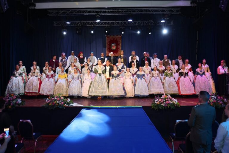 ✨ L’Agrupació de falles Sagunt - Quart ha celebrat l’Exaltació de les seues falleres majors, presidents i presidentes per a les #Falles27