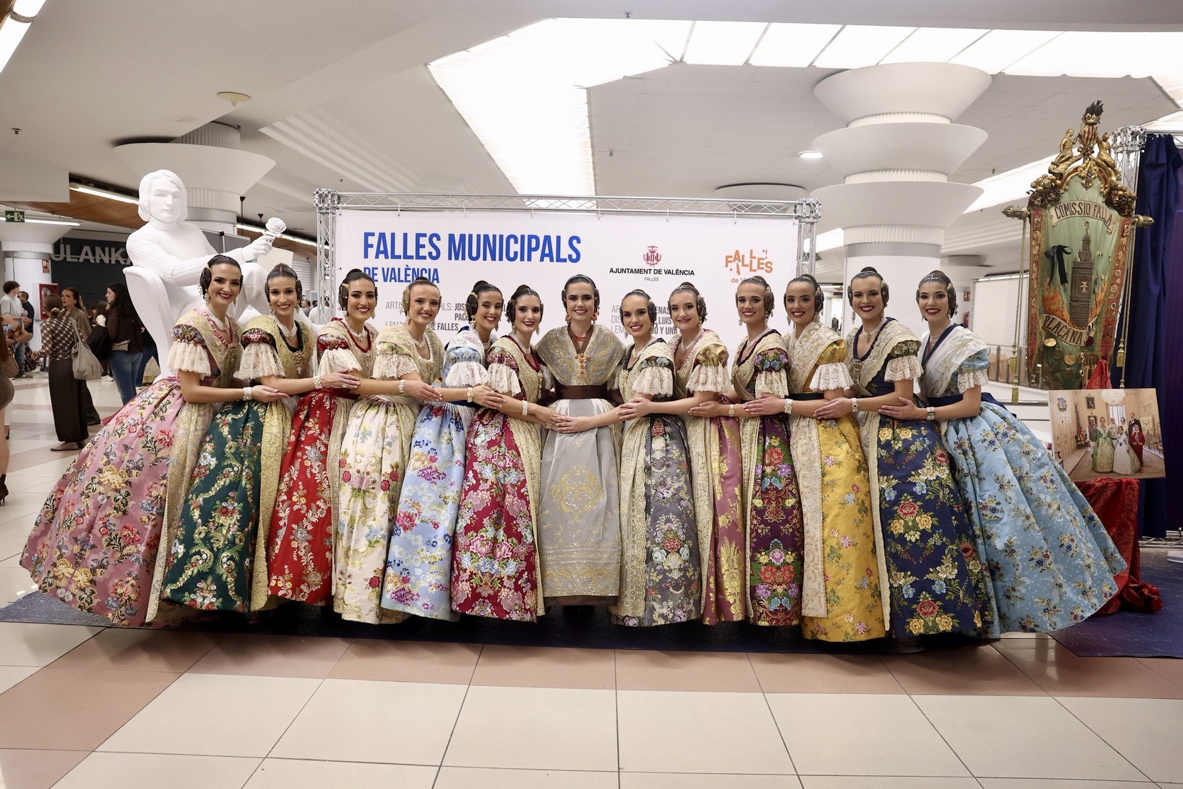 馃帹 La Secci贸n Especial presenta sus proyectos para las Fallas 2027.