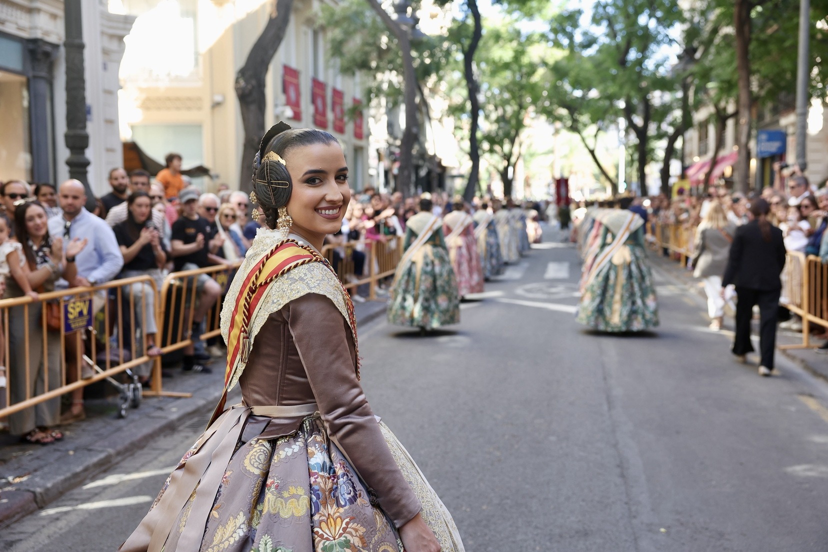 💙💛❤️ Valencia celebra el 9 d’Octubre.