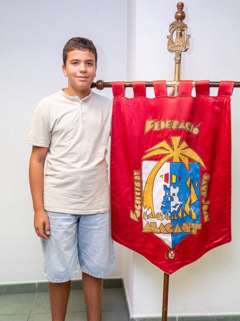 🎖️Nuevo banderín de la Federació de les Fogueres de Sant Joan🎖️