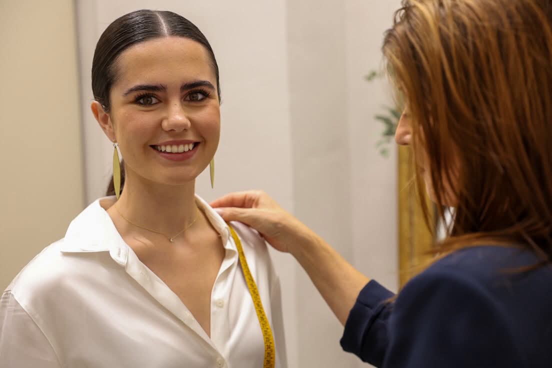 🪡 Toma de medidas del segundo traje oficial.