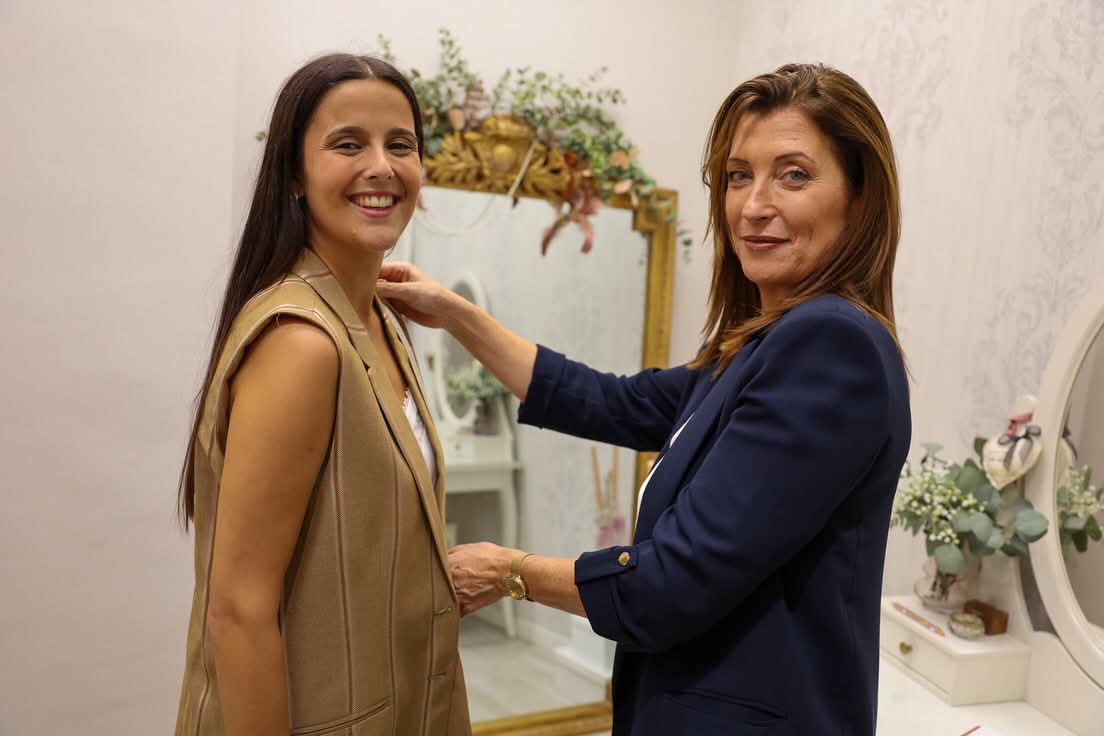 🪡 Toma de medidas del segundo traje oficial.
