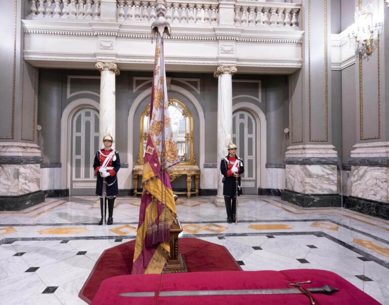💙❤️💛 ¿Cuándo y dónde se puede ver la Reial Senyera y la espada de Jaume I en València?